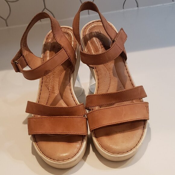 Born Tan Leather Cushioned Sandals with Velcro Strap - Picture 2 of 16